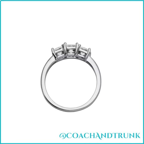 STERLING 3 PRINCESS CUT STONES PAST PRESENT FUTURE NWT RING SIZE 8.5 - Picture 2 of 4